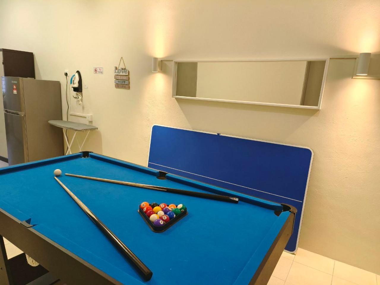 Newcastle Seri Impian Snooker Ping Pong Neflix Клуанг Екстер'єр фото